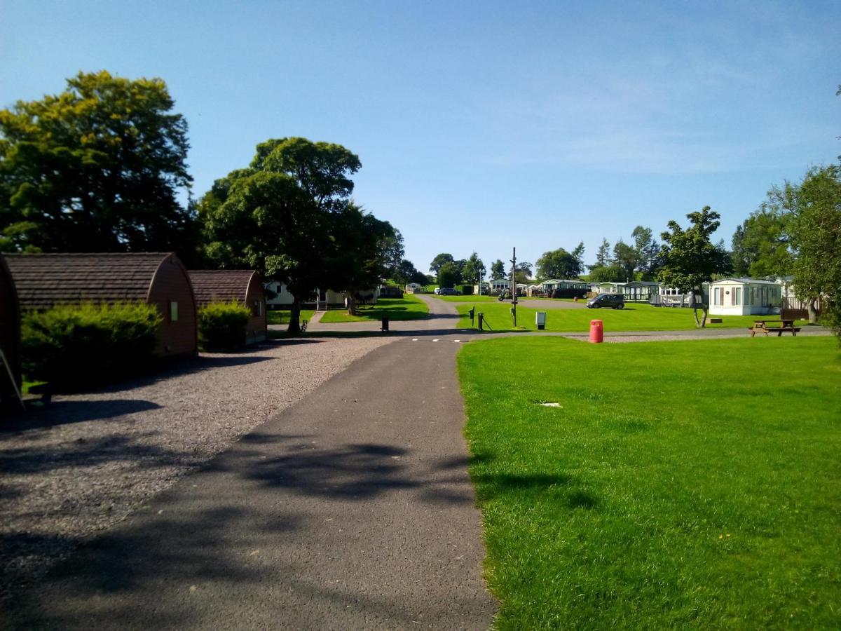 Campsie Glen Holiday Park Fintry Esterno foto