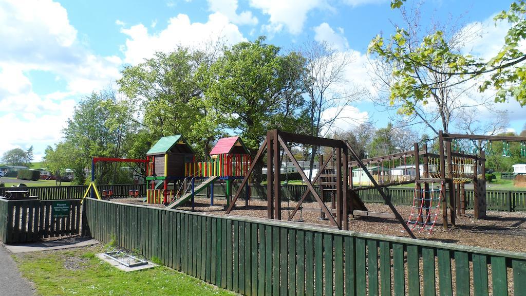 Campsie Glen Holiday Park Fintry Esterno foto
